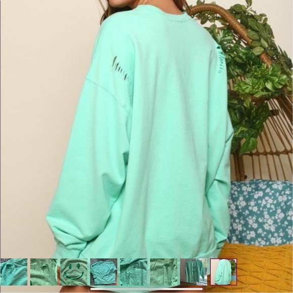 Swearshirt - Picture 11 of 11